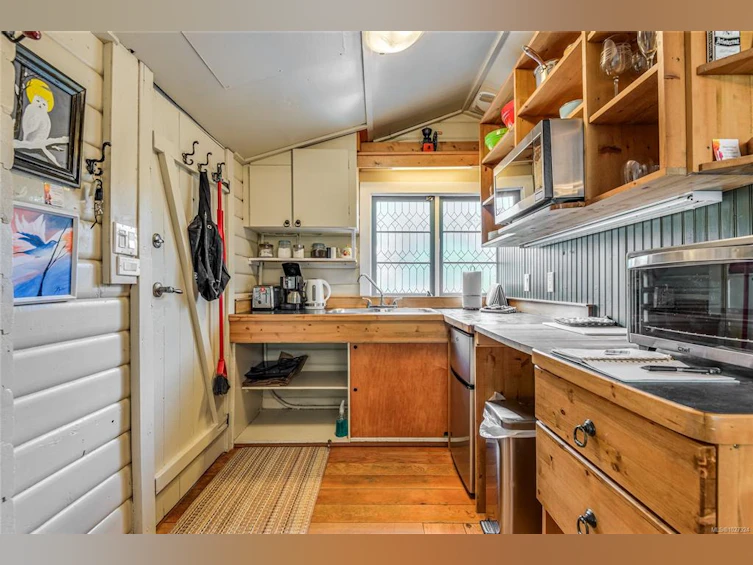 8947 Clarkson Avenue, Black Creek, BC, V9T 1B2 - 79