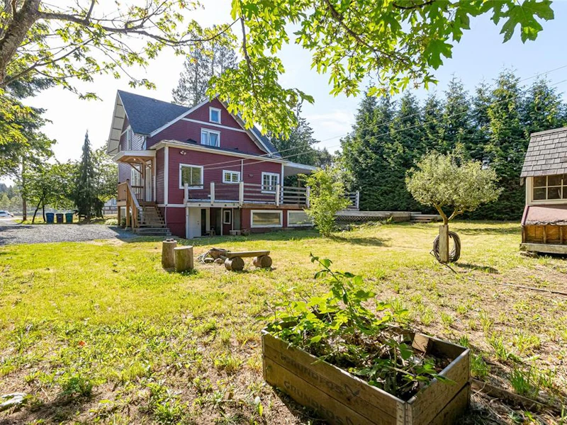 1421 Cranberry Avenue, Nanaimo BC V9R 6Z7
