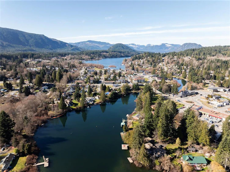 40 Somenos Street, Lake Cowichan, BC, V0R 2G0 - 6