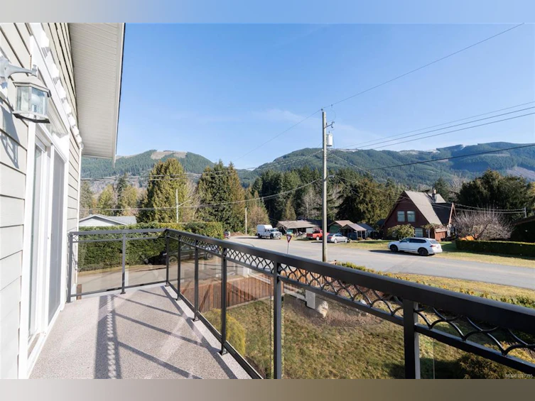 40 Somenos Street, Lake Cowichan, BC, V0R 2G0 - 26