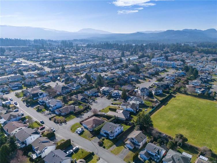 6244 Olympia Way, Nanaimo, BC, V9V 1J8 - 43