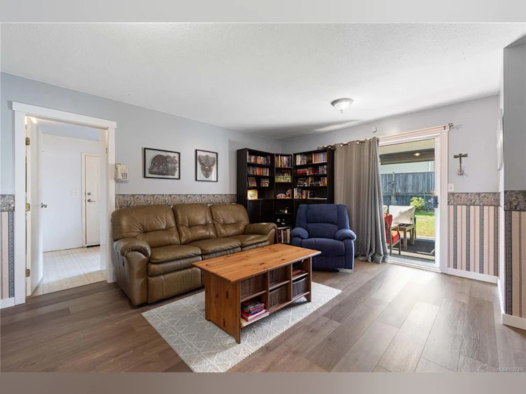 6244 Olympia Way, Nanaimo, BC, V9V 1J8 - 7