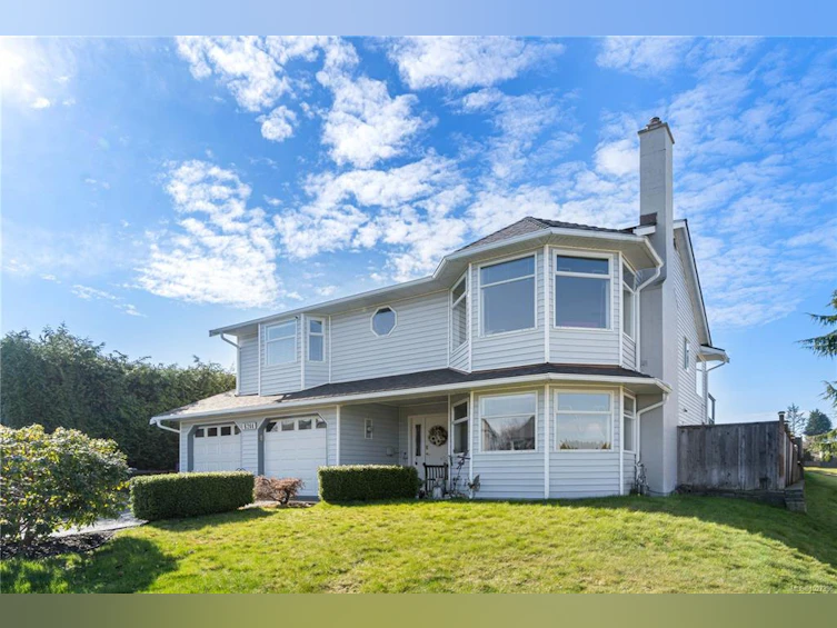 6244 Olympia Way, Nanaimo, BC, V9V 1J8