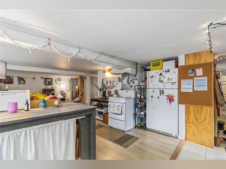 349 Vancouver Street, Victoria, BC, V8V 3T3 - 41
