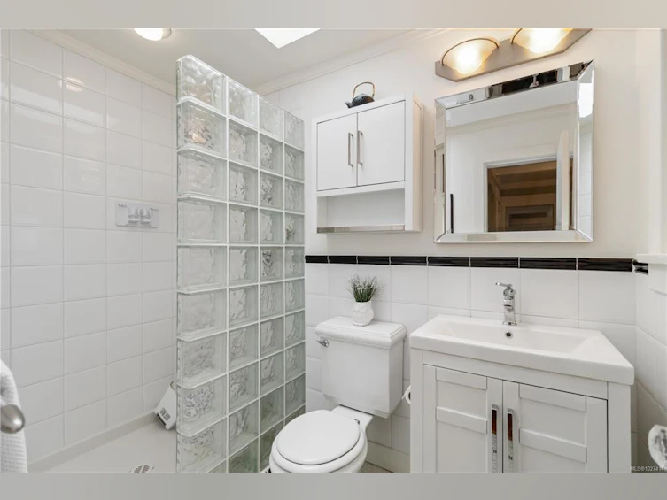 349 Vancouver Street, Victoria, BC, V8V 3T3 - 16