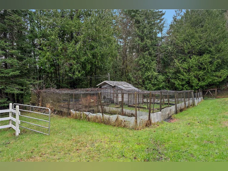 5805 East Sooke Road, Sooke, BC, V9Z 1B3 - 40