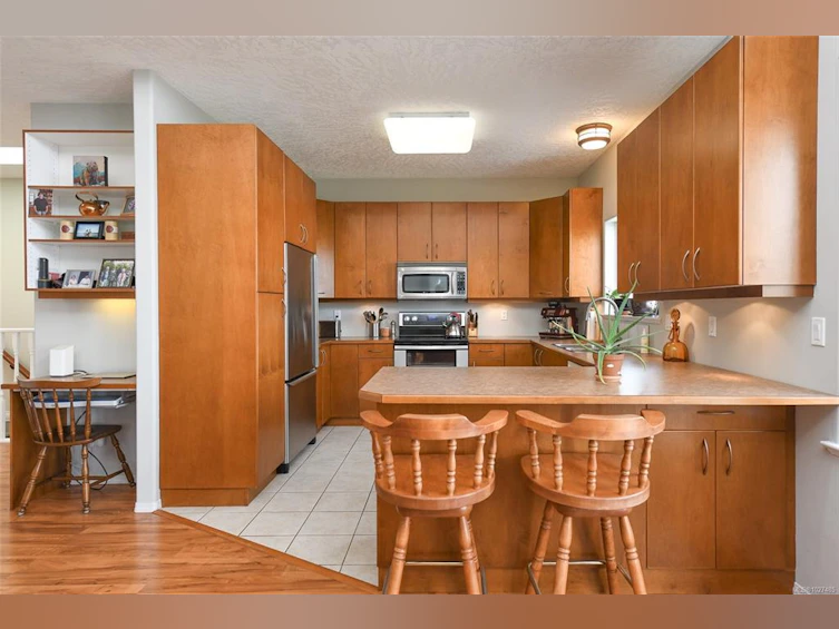 3916 Ronald Avenue, Courtenay, BC, V0R 2V0 - 9