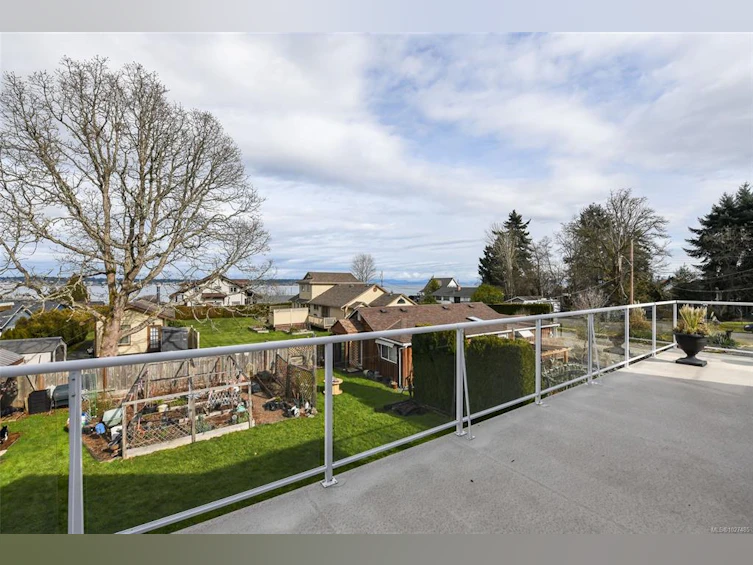 3916 Ronald Avenue, Courtenay, BC, V0R 2V0 - 51