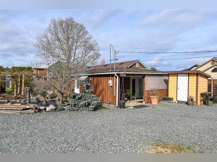 3916 Ronald Avenue, Courtenay, BC, V0R 2V0 - 4