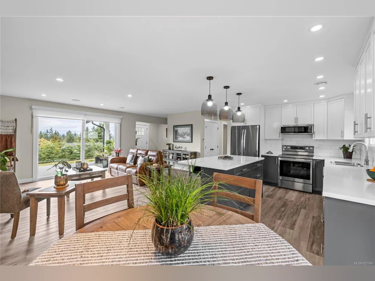 7455 Clark Crescent, Nanaimo, BC, V0R 2H0 - 9