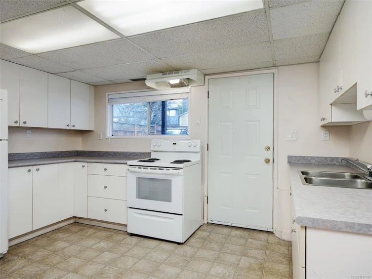 503 William Street, Victoria, BC, V9A 3Y8 - 16
