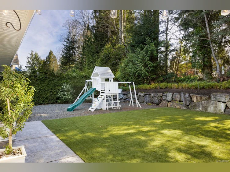 1701 Texada Terrace, North Saanich, BC, V8L 6B1 - 43