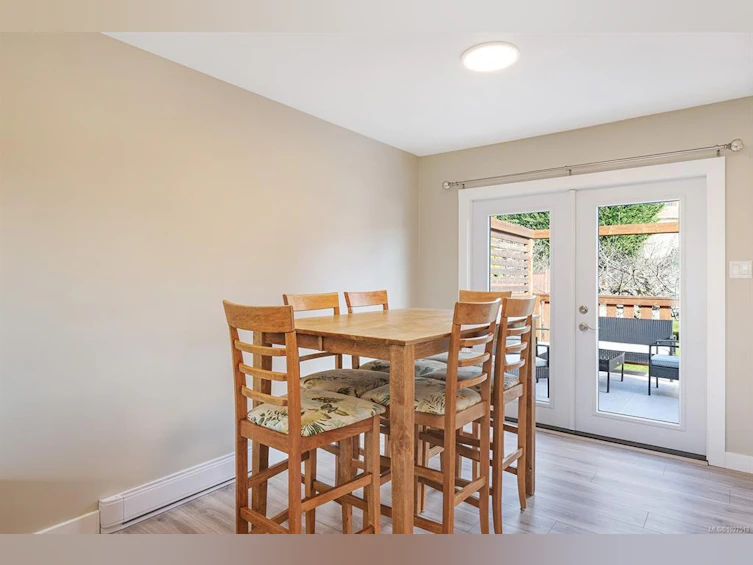 512 Brooklyn Place, Comox, BC, V9M 3G6 - 8