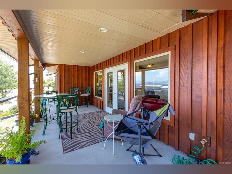 23 Sayward Road, Kelsey Bay/Sayward, BC, V0P 1R0 - 24