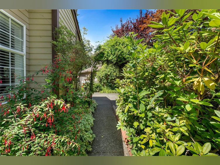 9-124 Valhalla Road, Salt Spring Island, BC, V8K 2V1 - 7