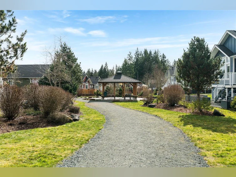 275 Edgewood Crescent, Duncan, BC, V9L 0G6 - 35