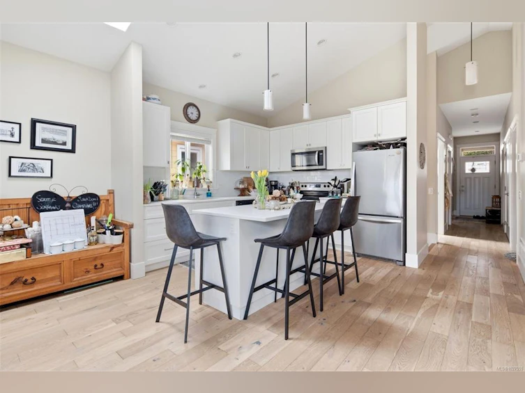 275 Edgewood Crescent, Duncan, BC, V9L 0G6 - 6