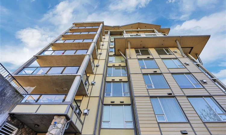 103-194 Beachside Drive
