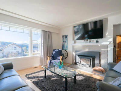 2979 6th Avenue - 4