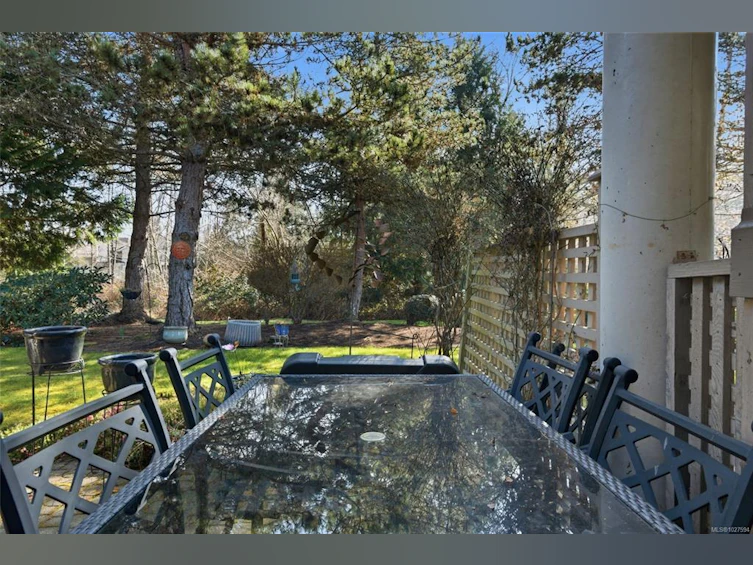 802 Lakes Boulevard, French Creek, BC, V9P 2P8 - 40