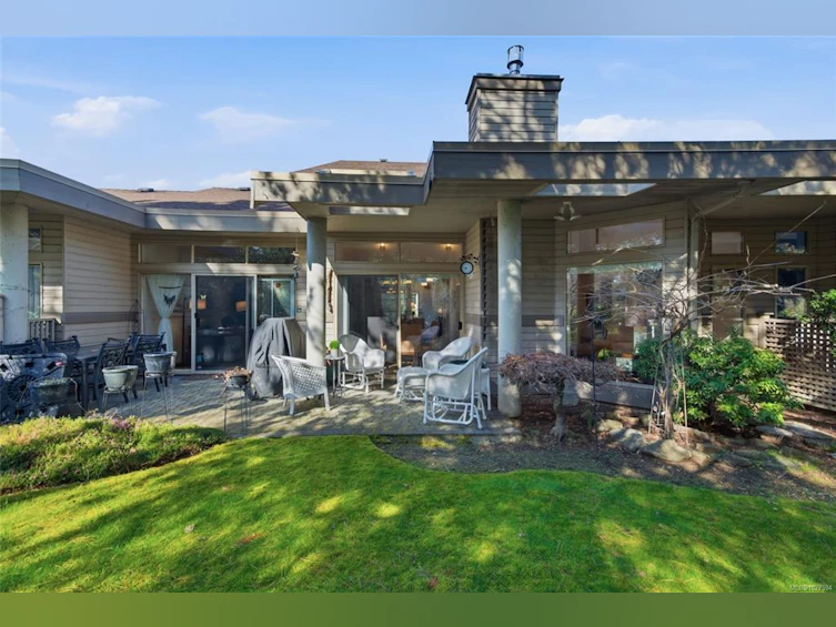 802 Lakes Boulevard, French Creek, BC, V9P 2P8 - 35