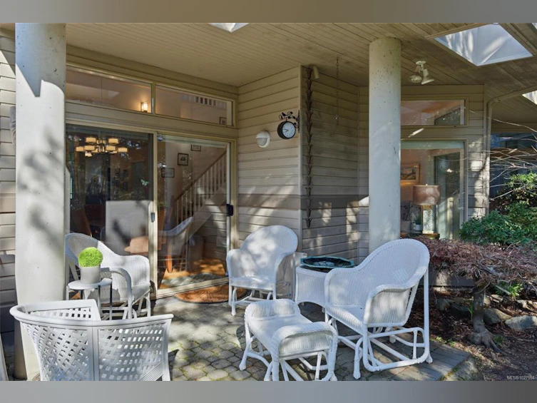 802 Lakes Boulevard, French Creek, BC, V9P 2P8 - 39