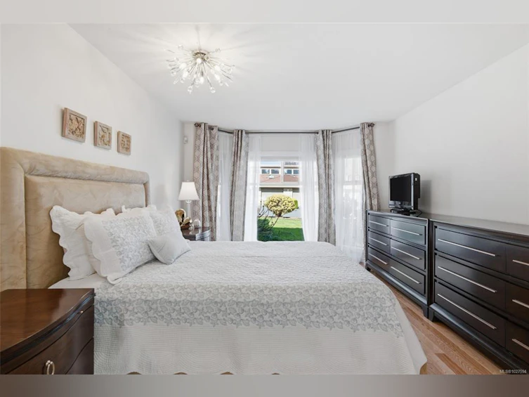 802 Lakes Boulevard, French Creek, BC, V9P 2P8 - 26