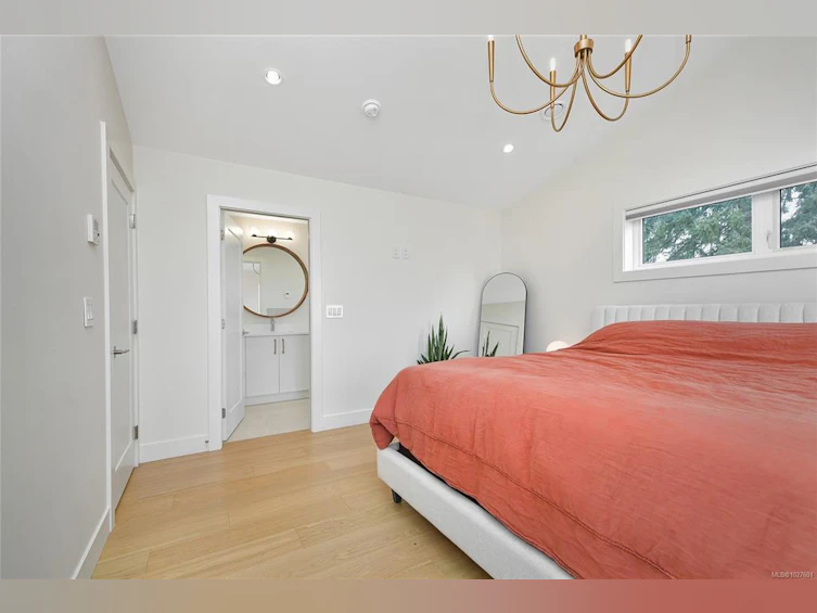 4317 Majestic Drive, Saanich, BC, V8N 3H1 - 33
