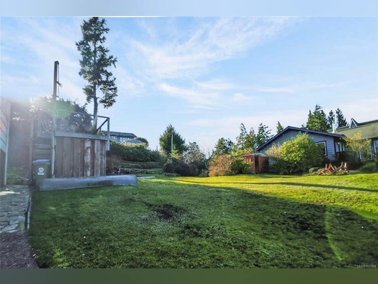 1148 & 1156 Helen Road, Ucluelet, BC, V0R 3A0 - 4