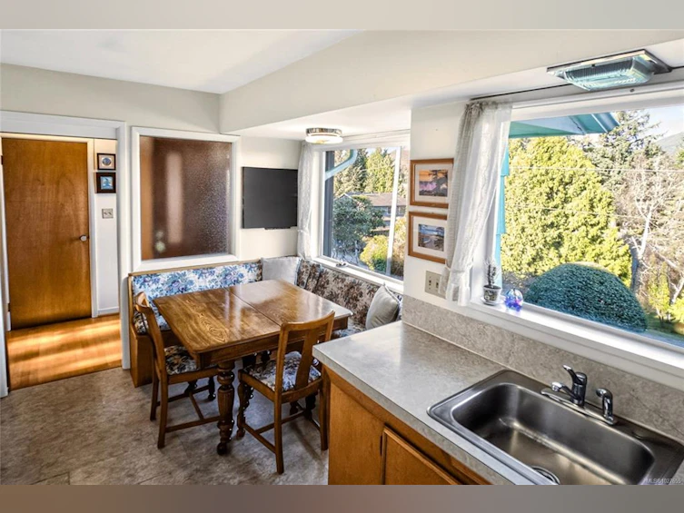 1148 & 1156 Helen Road, Ucluelet, BC, V0R 3A0 - 8