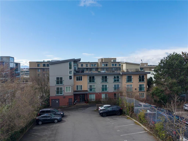 407-356 E Gorge Road, Victoria, BC, V8T 2W2 - 16