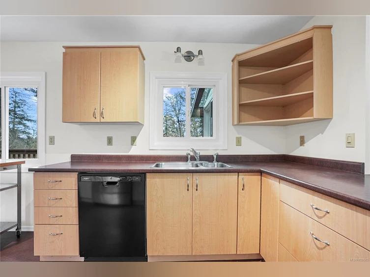 9343 Carnoustie Crescent, North Saanich, BC, V8L 5G7 - 6