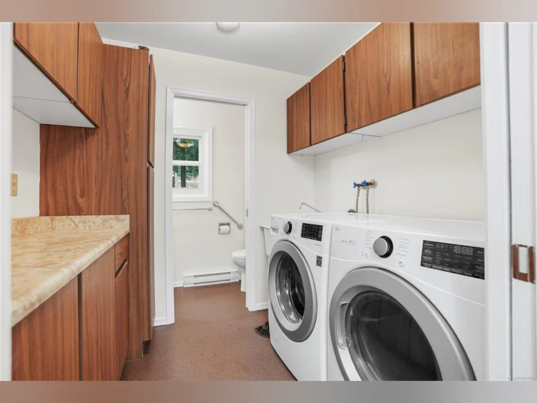 9343 Carnoustie Crescent, North Saanich, BC, V8L 5G7 - 12