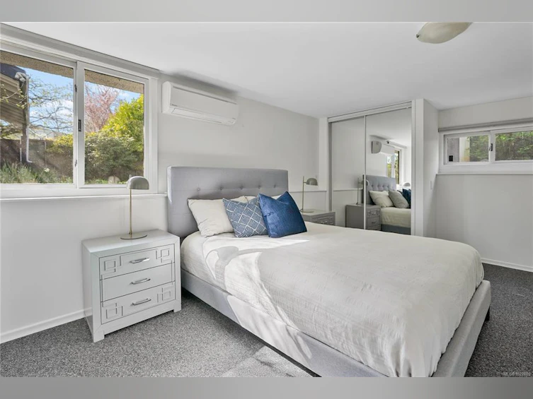 1262 Roslyn Road, Oak Bay, BC, V8S 4R6 - 27