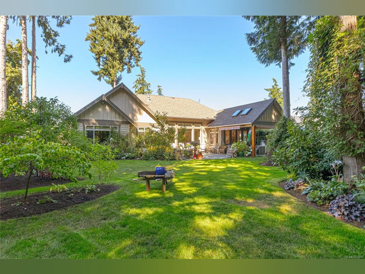 3888 Creekside Drive, Bowser/Deep Bay, BC, V0R 1G0 - 47