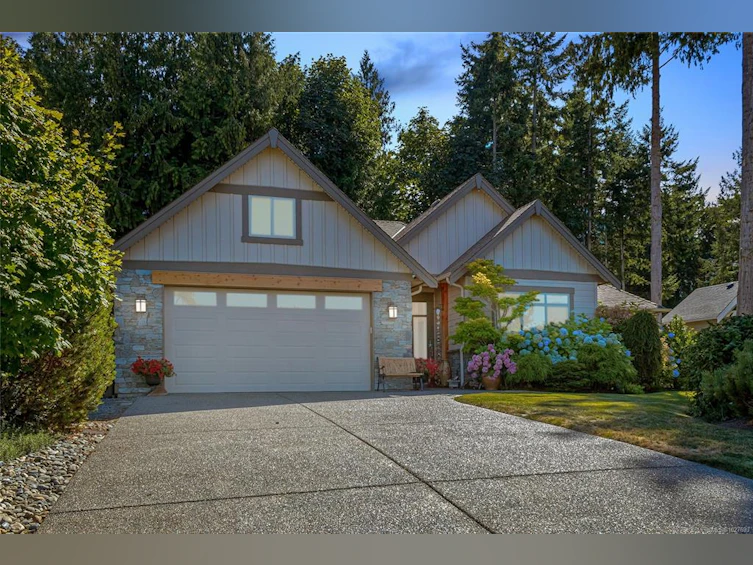 3888 Creekside Drive, Bowser/Deep Bay, BC, V0R 1G0 - 26