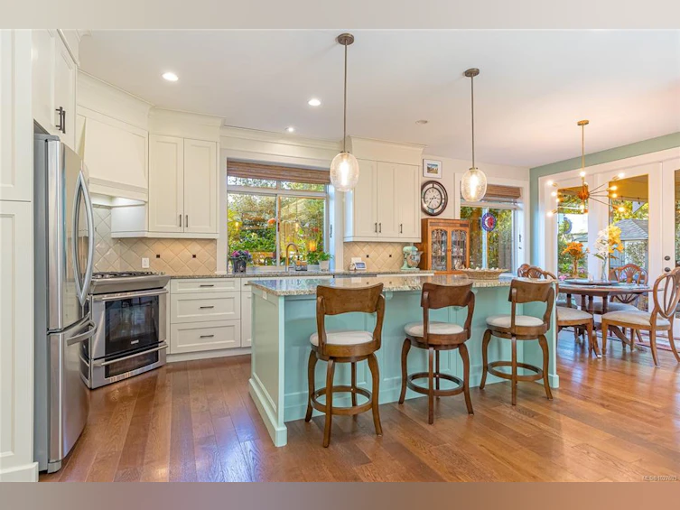 3888 Creekside Drive, Bowser/Deep Bay, BC, V0R 1G0 - 19