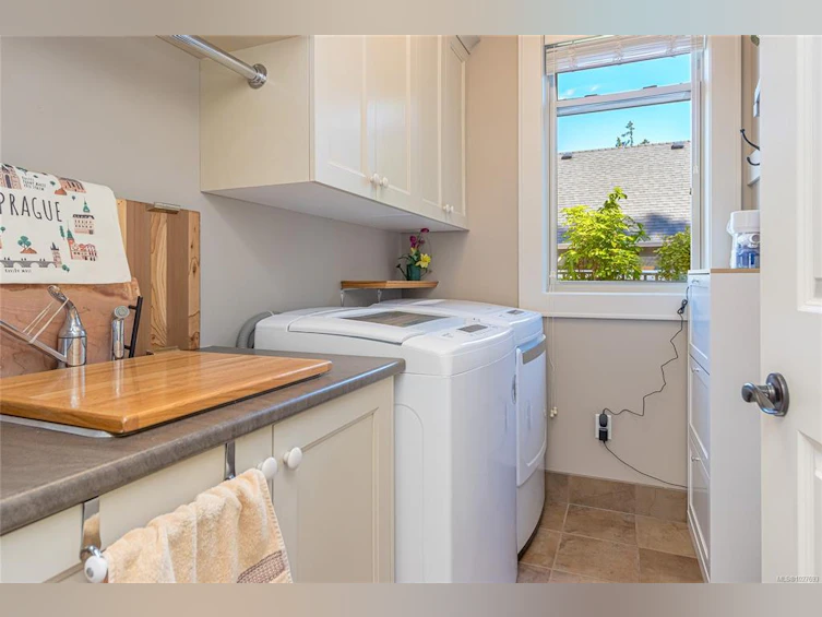 3888 Creekside Drive, Bowser/Deep Bay, BC, V0R 1G0 - 41