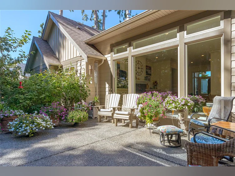 3888 Creekside Drive, Bowser/Deep Bay, BC, V0R 1G0 - 44