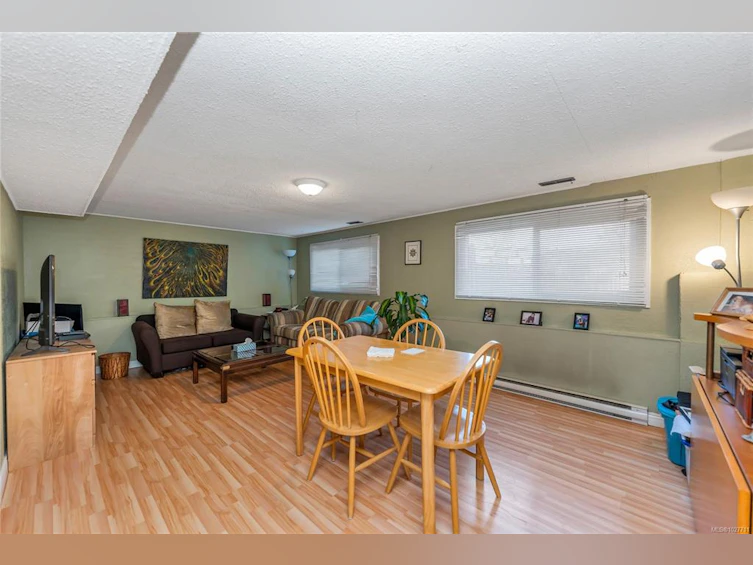 1-2011 Courser Drive, Sidney, BC, V8L 2N5 - 27