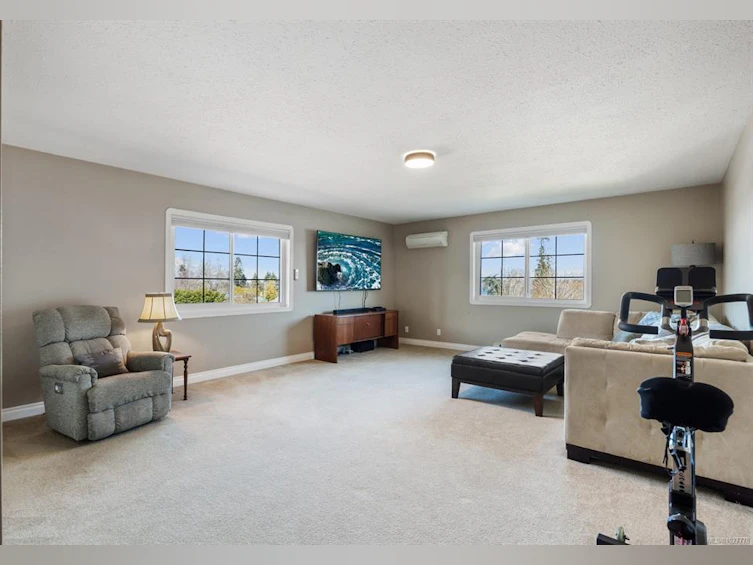 3830 Laurel Drive, Courtenay, BC, V0R 2V0 - 39