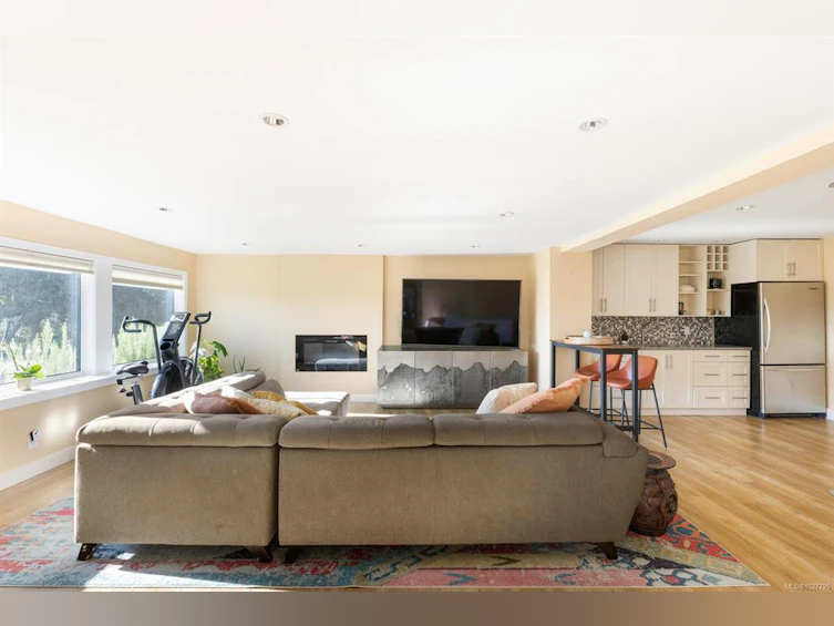 11321 Chalet Road, North Saanich, BC, V8L 5M1 - 27