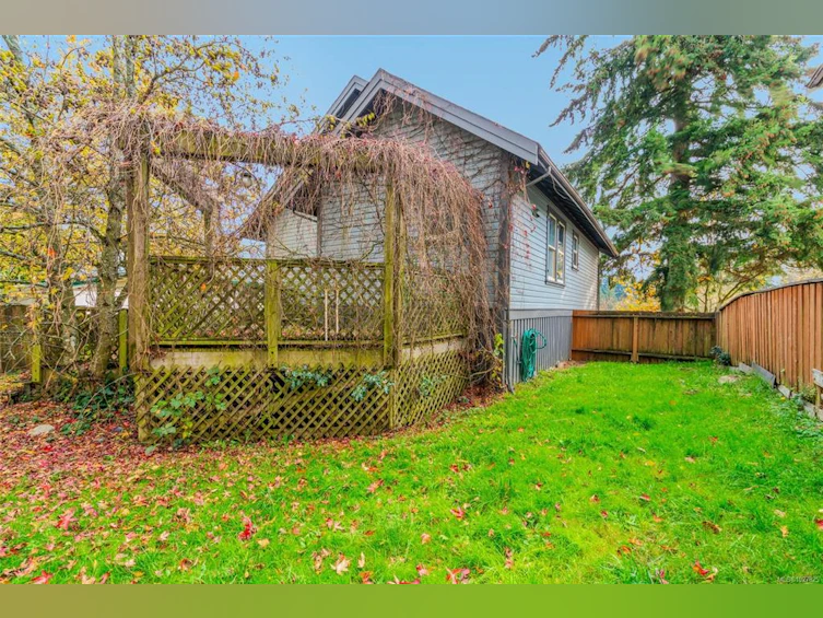 582 Bradley Street, Nanaimo, BC, V9S 1C1 - 33