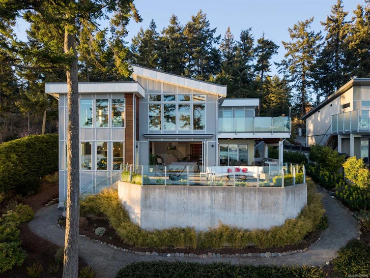 2355 Tryon Road, North Saanich, BC, V8L 5H8 - 44