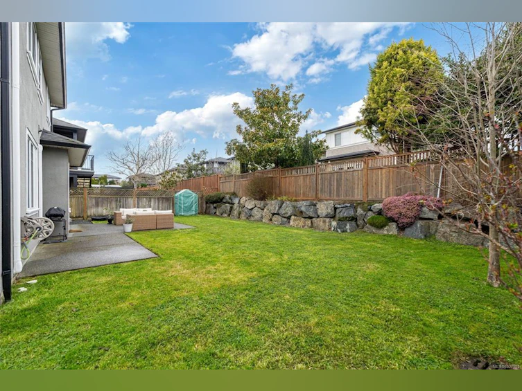 4039 Copperfield Lane, Saanich, BC, V8Z 0A5 - 34