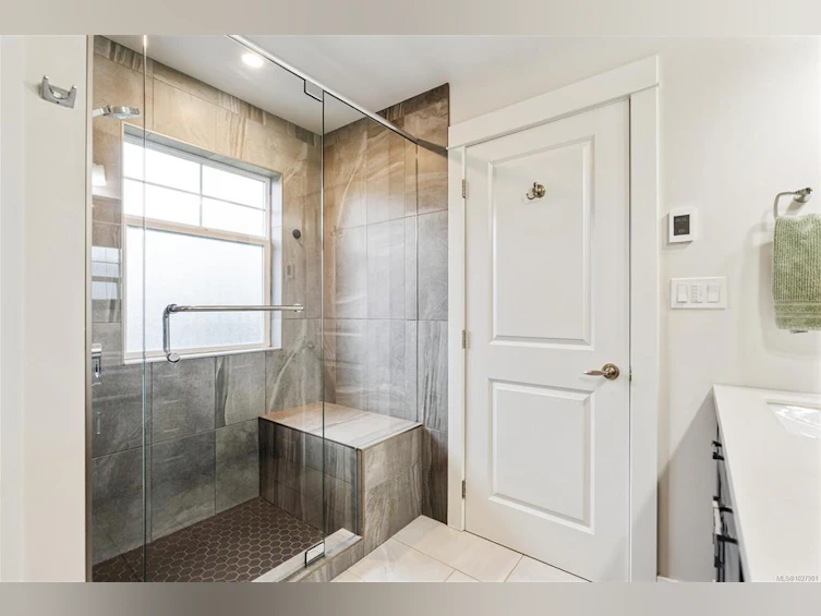 4039 Copperfield Lane, Saanich, BC, V8Z 0A5 - 23