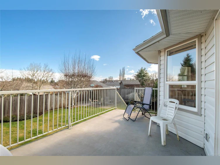2637 S Alder Street, Campbell River, BC, V9G 1C4 - 30