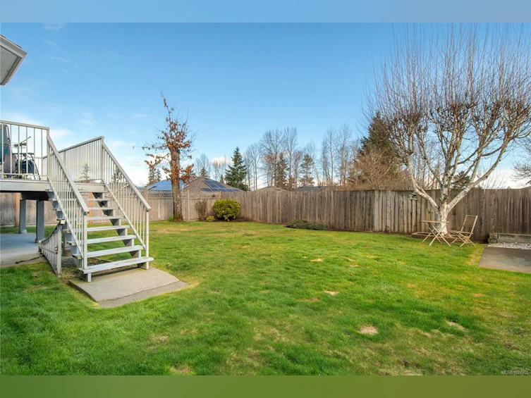 2637 S Alder Street, Campbell River, BC, V9G 1C4 - 36