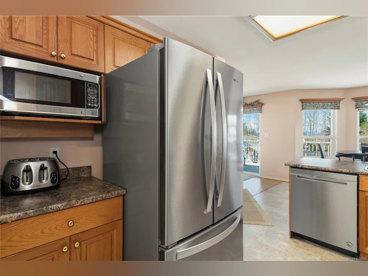 2637 S Alder Street, Campbell River, BC, V9G 1C4 - 4