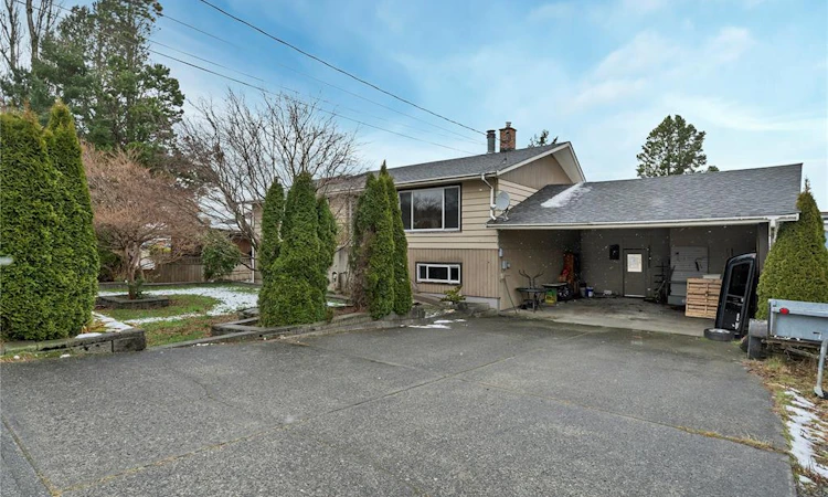 400 Englewood Drive